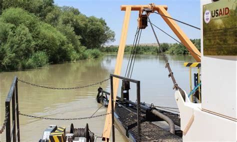 cleaning mud Turkmenistan|Dredging Up the Past: A Clean Riverbed is Changing .